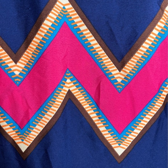 NWT Live 4 Truth Colorful Geometric Tribal Print Shift Mini Dress Size Large - Picture 6 of 6